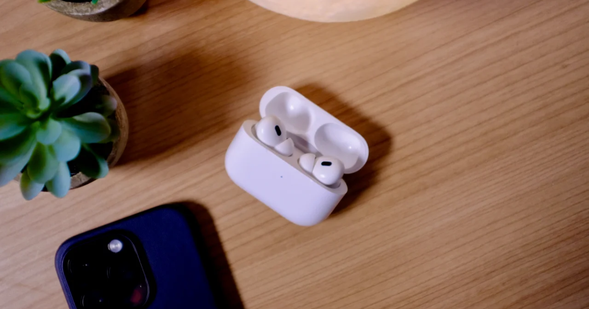 AirPods Pro замість слухових апаратів ― у США прийняли цікаве рішення