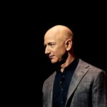 Коли мільйони людей житимуть у космосі — прогноз Безоса