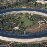 Інженери з Кремнієвої долини масово роблять пластичні операції — що відбувається