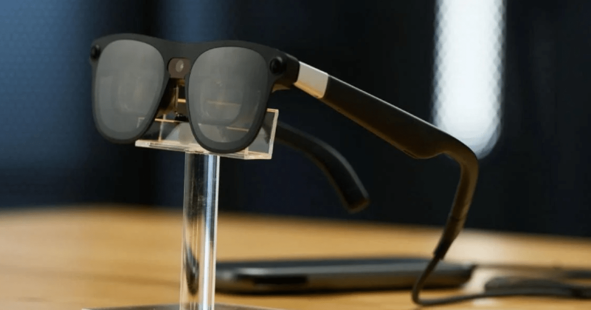 Розумні окуляри від Google — якими вони будуть