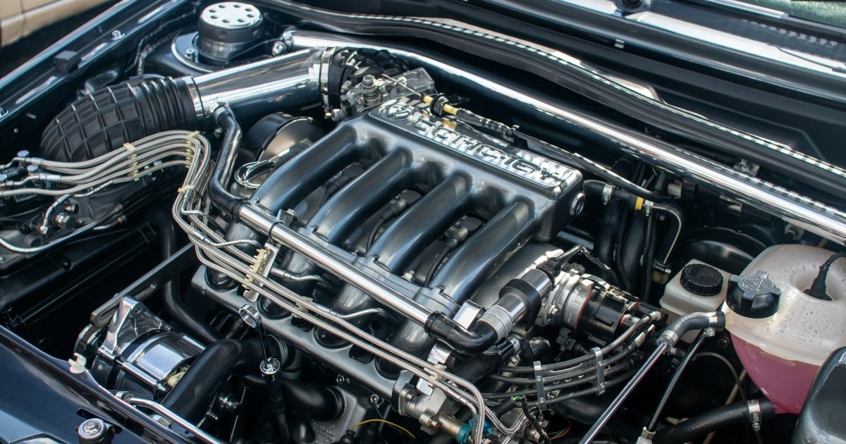 Ознаки того, що оливу потрібно міняти негайно, навіть якщо ще не час