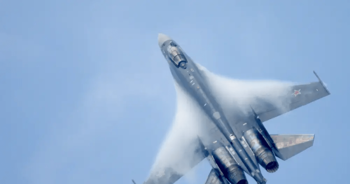 Небезпека для країн НАТО. Росія озброює винищувачі Су-35 новими ракетами