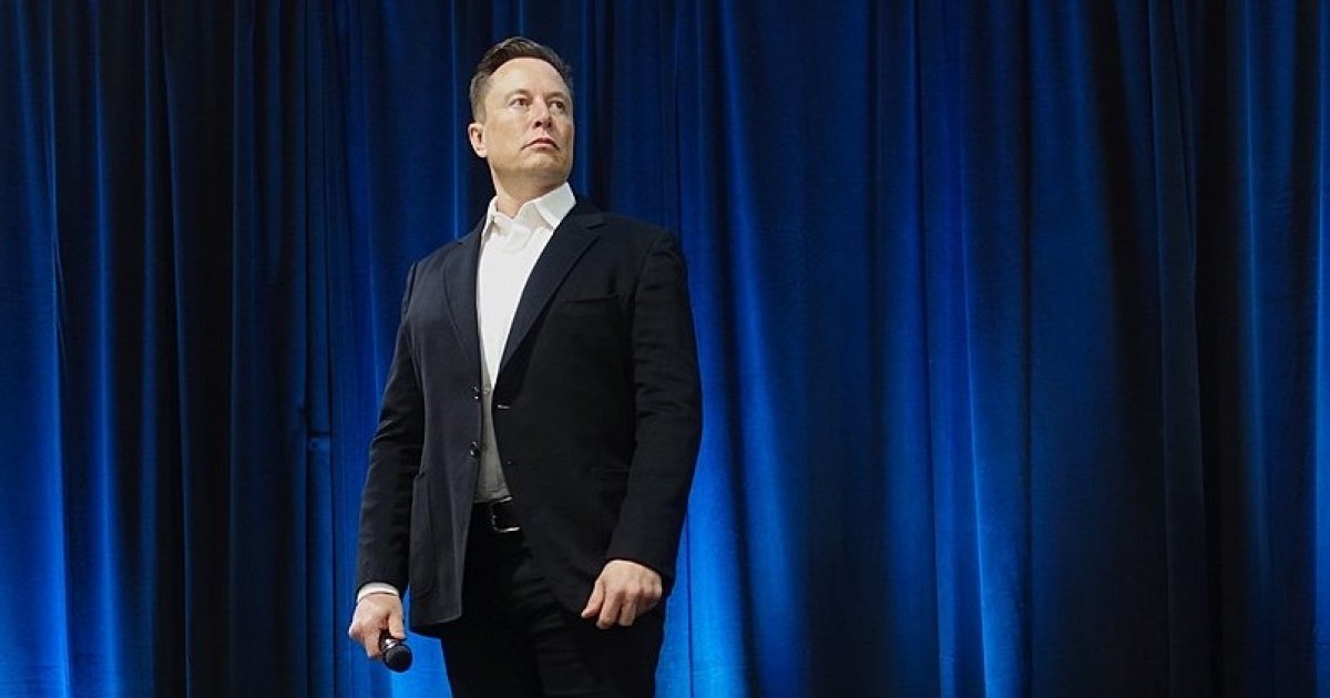 260 доларів за день роботи. Ілон Маск шукає працівників у Європі