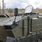 Україна проводить тестування власного гусеничного бронетранспортера "Скіф"