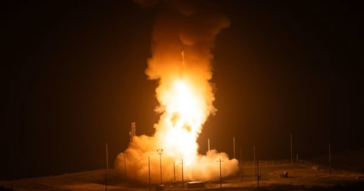 США успішно протестували міжконтинентальну балістичну ракету Minuteman III